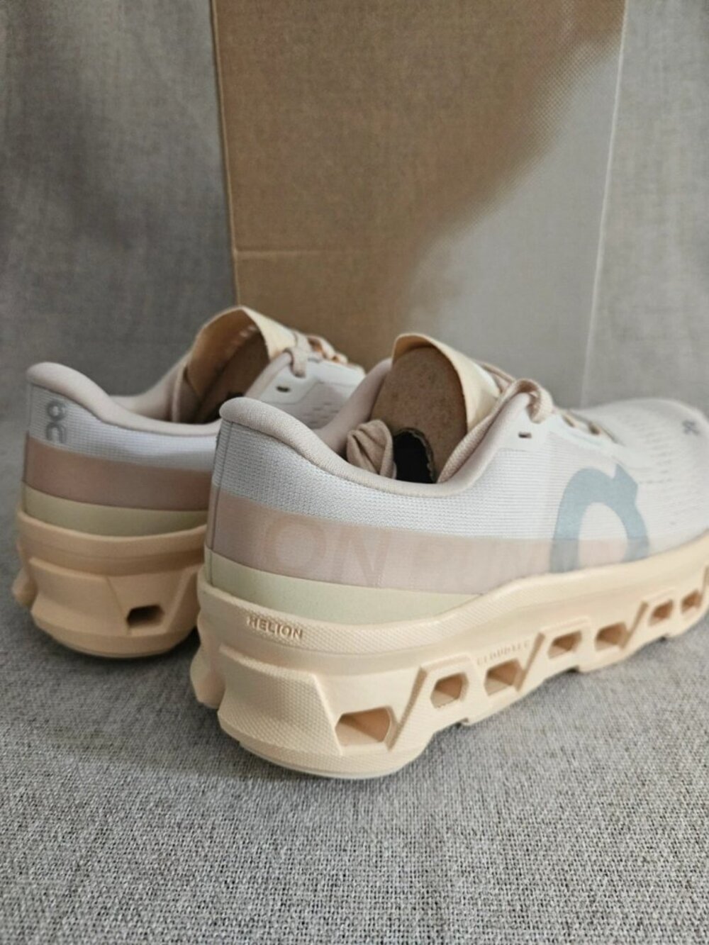 On Cloudmonster 1 Dew/Blonde Women’s US 6.5 - Picture 5 of 8